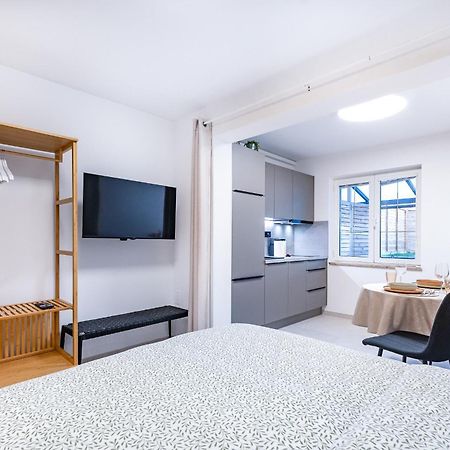 Isolana Apartment イゾラ エクステリア 写真