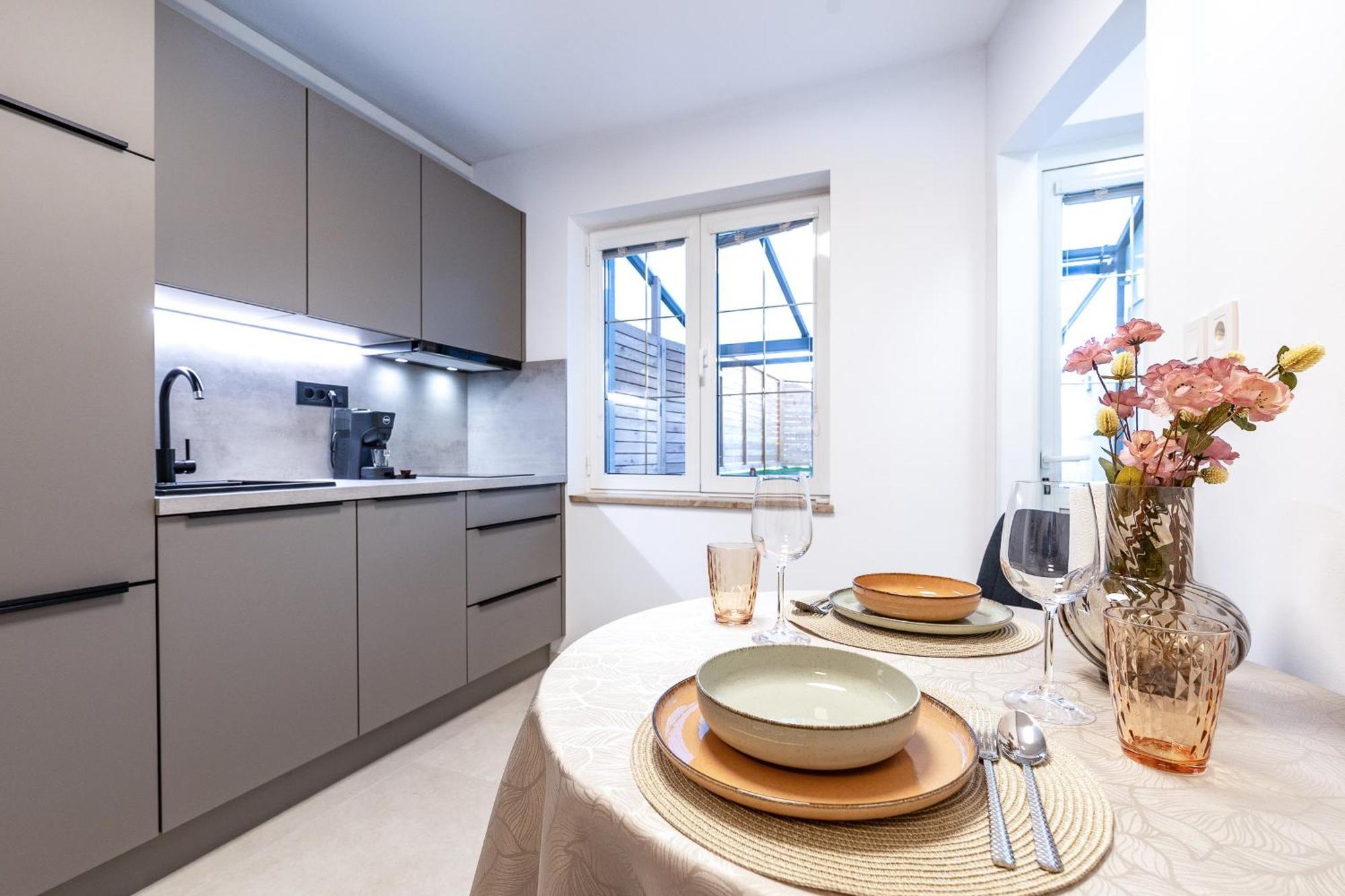 Isolana Apartment イゾラ エクステリア 写真
