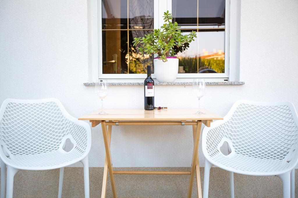 Isolana Apartment イゾラ エクステリア 写真